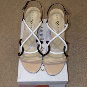 Size 10 Katy Perry Kendra Heeled Sandals NIB